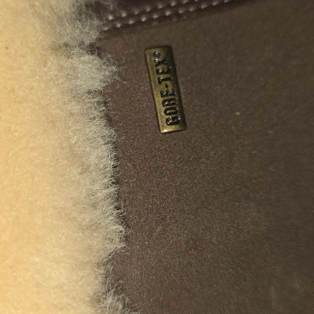 Ugg Gortex Dark Brown Shearling-Lined Winter Boots - image 8